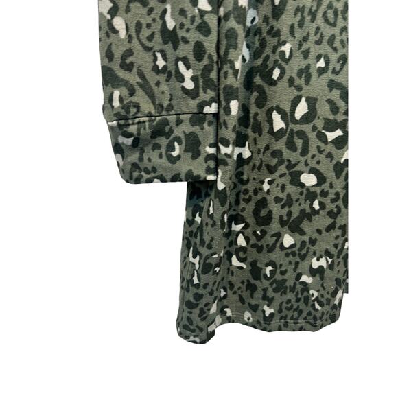 Jenni Womens Soft Knit Cozy V-Neck Sleepshirt Green Leopard Animal Print Small - Picture 8 of 10